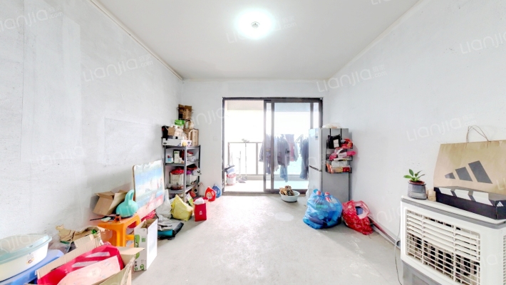 新溪名苑二手房实景图