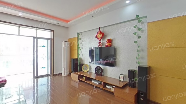 信泰花苑二手房实景图