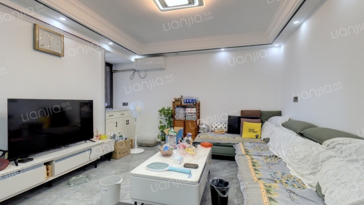 鸿达中央广场二手房实景图