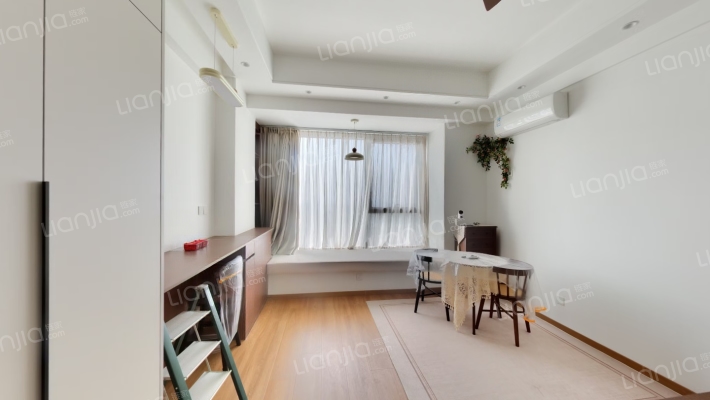 交悦投资广场二手房实景图