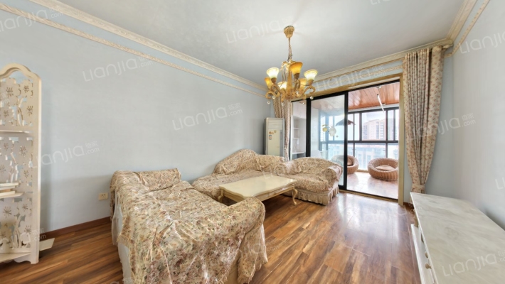 蓝光凯丽美域二手房实景图