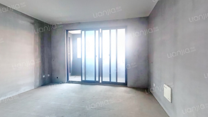 蟠龙庭院二手房实景图