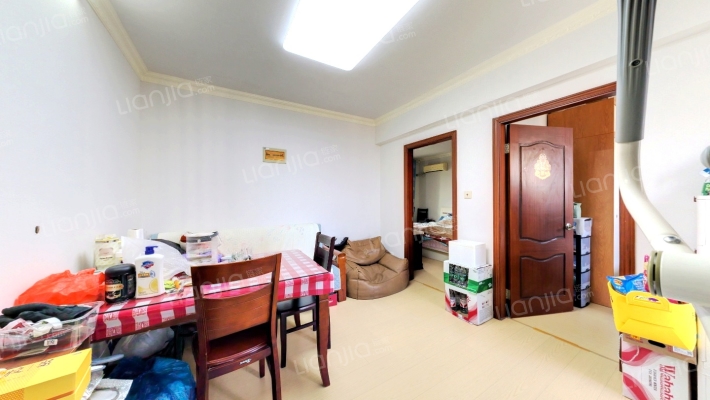 中虹家园二手房实景图