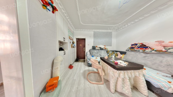 青年路92号二手房实景图