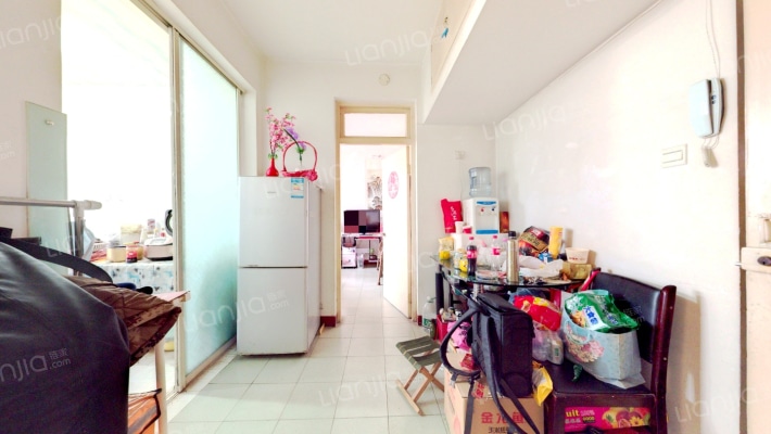 人寿保险公司宿舍二手房实景图