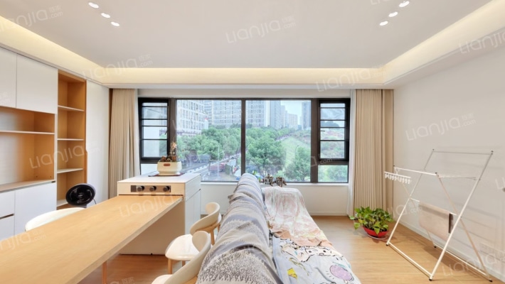 中海春华尚城二手房实景图