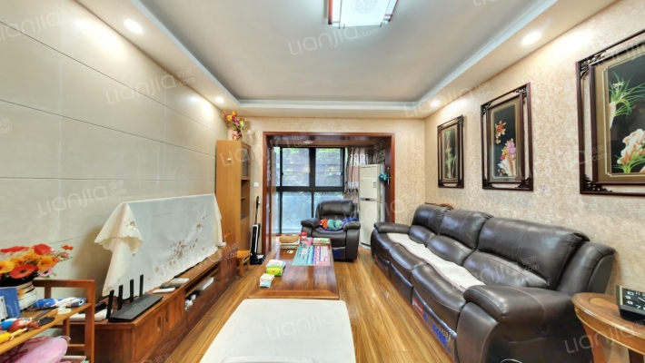 南晶国际南庭二手房实景图