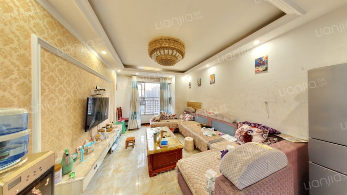 蓝光花满庭二期二手房实景图