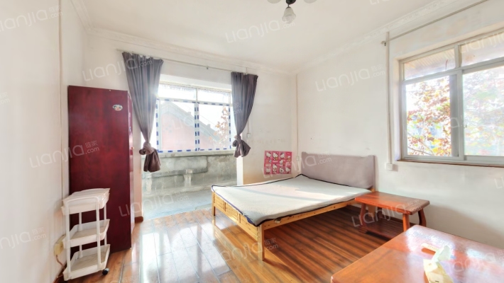 培华东路15号院二手房实景图