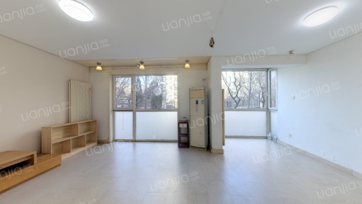 风荷曲苑二手房实景图