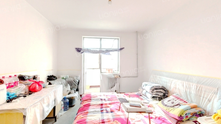 优派对小区二手房实景图