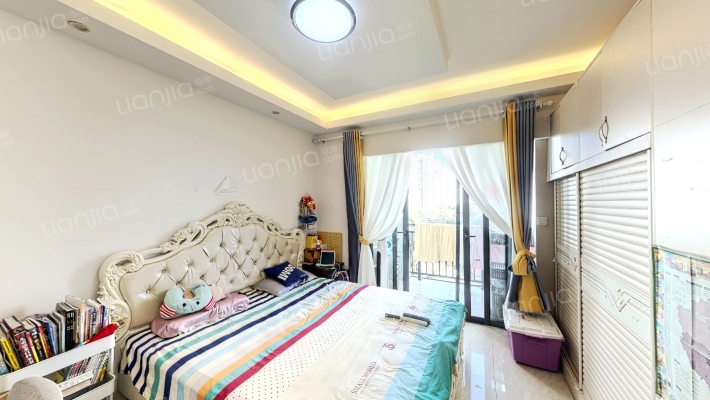 伊泰天骄一期二手房实景图