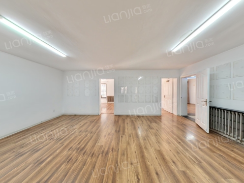 整租·海峡花园 4室1厅 东南/南/北