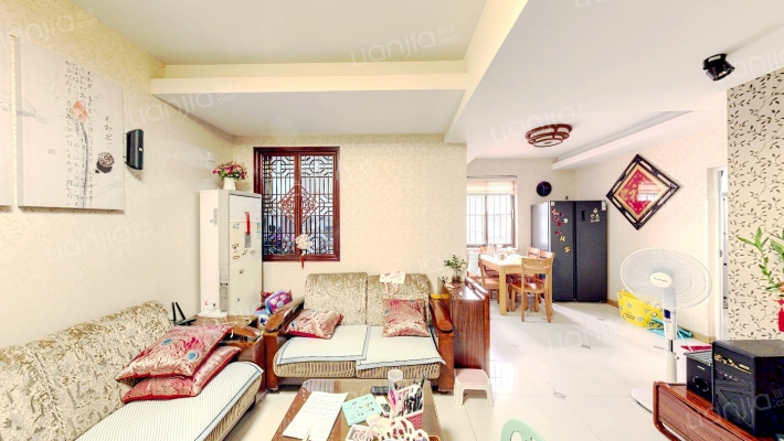 湖光花园二手房实景图