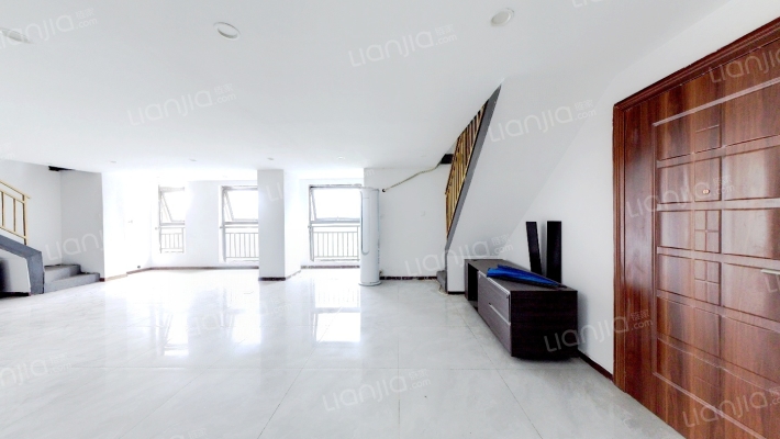 麦普利斯广场二手房实景图