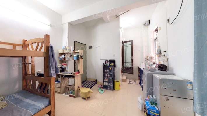 西湾东路二手房实景图