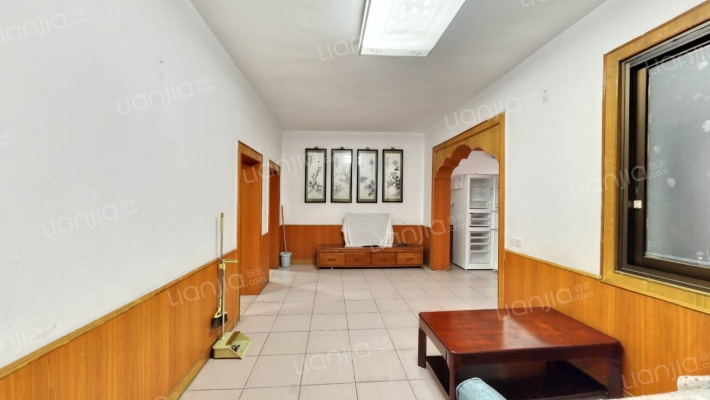 省工商局院内宿舍(爱民路9号)二手房实景图