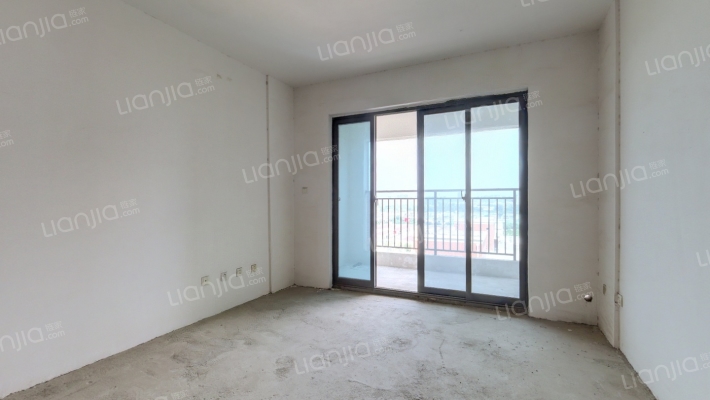 花雨树阳光小镇二手房实景图