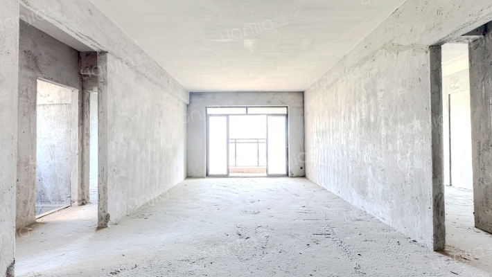 怡丰君逸名轩二手房实景图