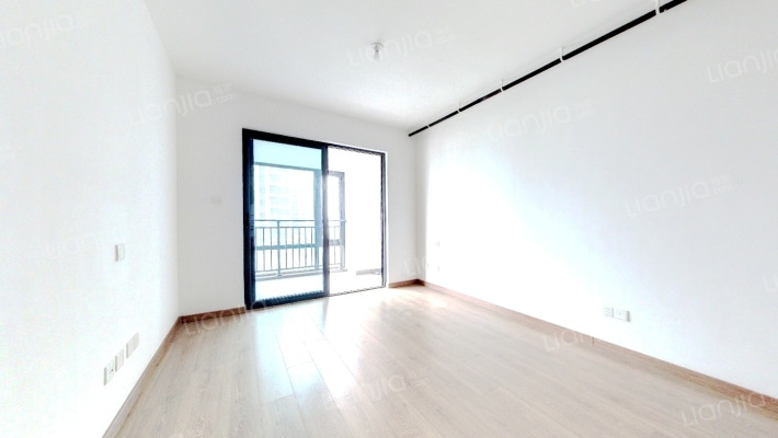 金辉悠步观澜北区二手房实景图