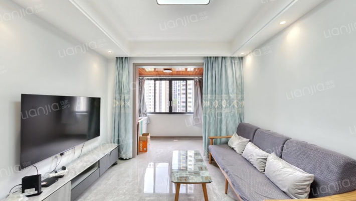 鸿恩新天地二手房实景图