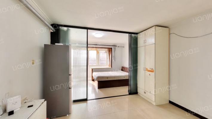 万寿路18号院二手房实景图