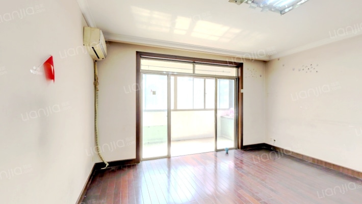 开源大厦二手房实景图