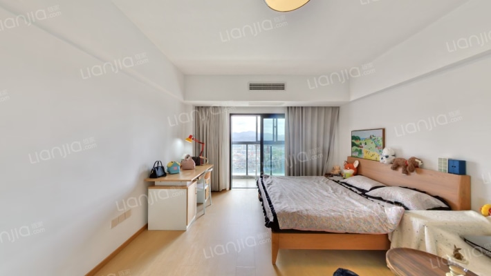 中央风景二手房实景图