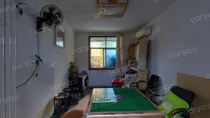 矿勘路30号院二手房实景图