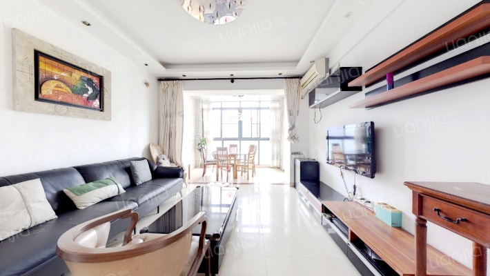 航天晴山月二手房实景图