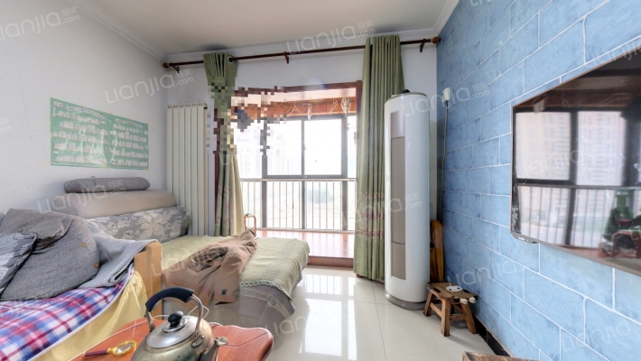 鸿基新城沁园二手房实景图