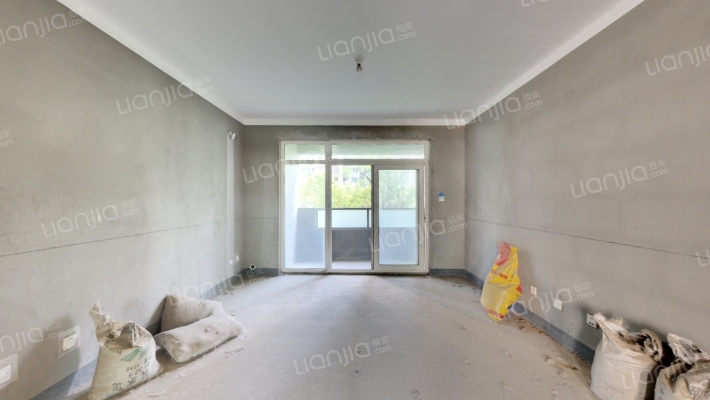 建业十八城四期二手房实景图