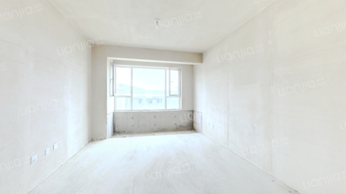 绿城·湖畔和庐二手房实景图