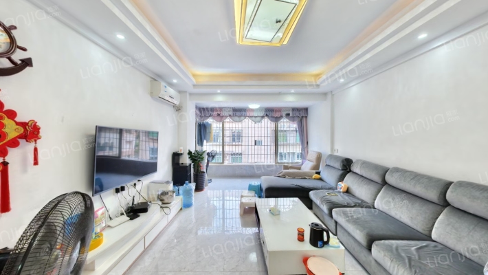 怡庭花园二手房实景图