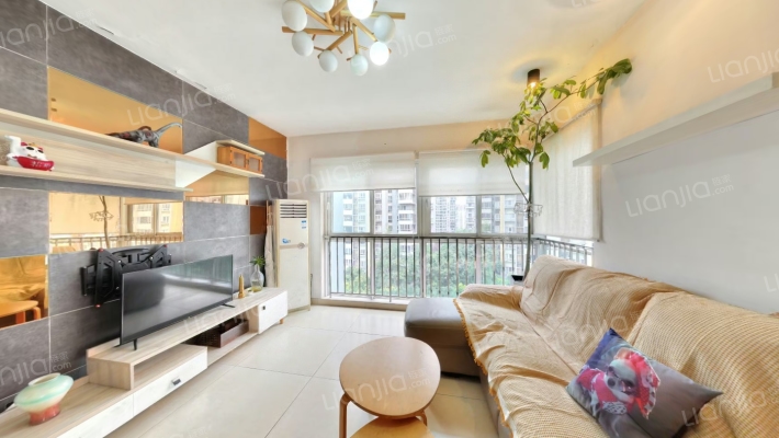 卓锦城三期二手房实景图