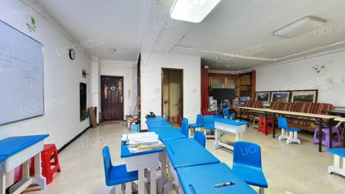 东方新天地二手房实景图