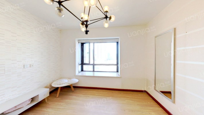 龙之梦W区二手房实景图