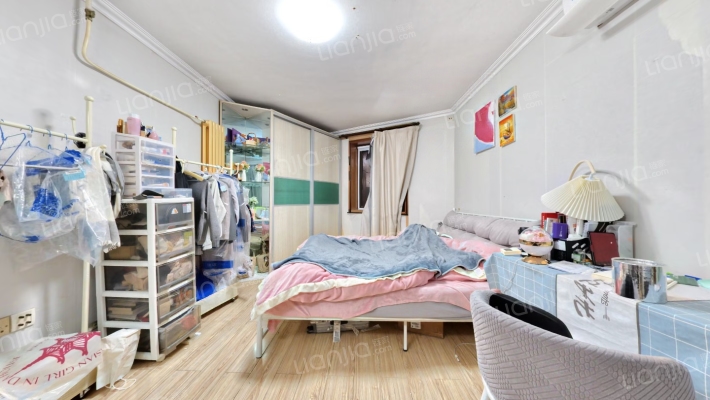 慧忠里B区二手房实景图