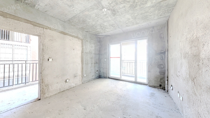 水岸沙湾二手房实景图