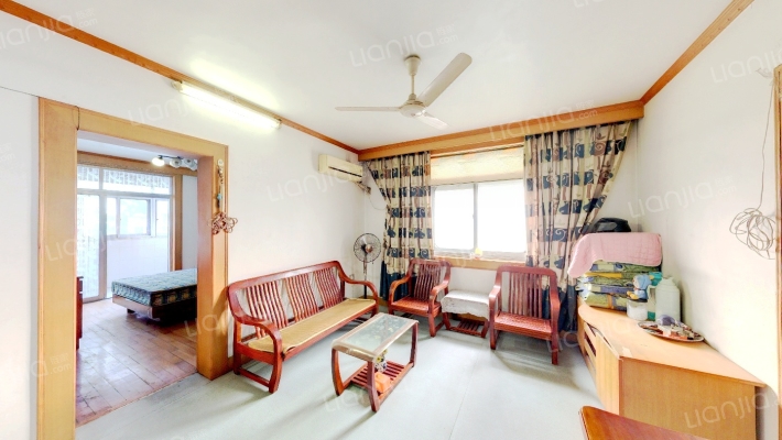 马鞍山路66号二手房实景图