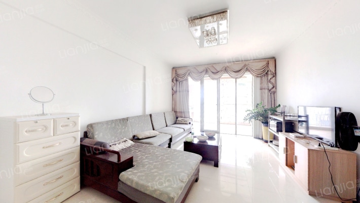 鸿润花园二手房实景图