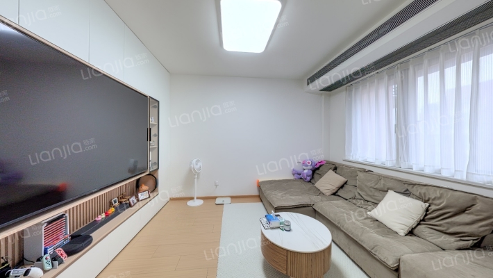 经纬玲珑家园二手房实景图