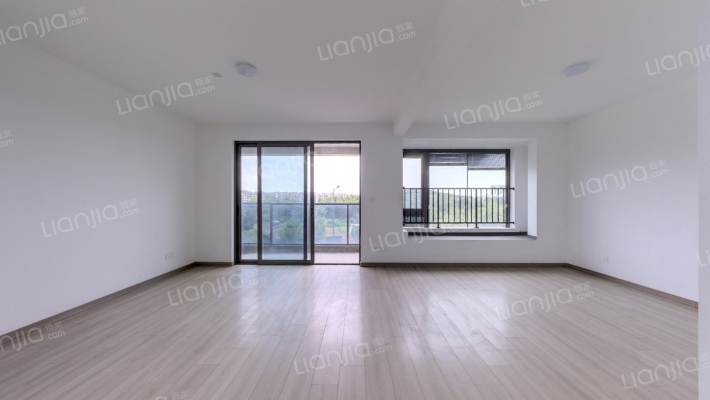 烟岚云庄二手房实景图