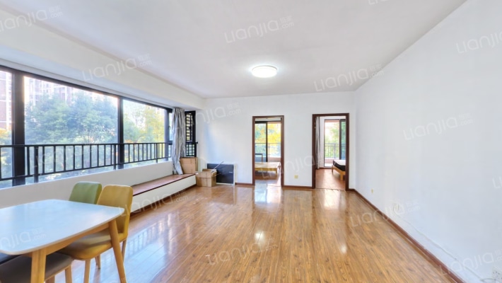 越秀星汇花园西区二手房实景图