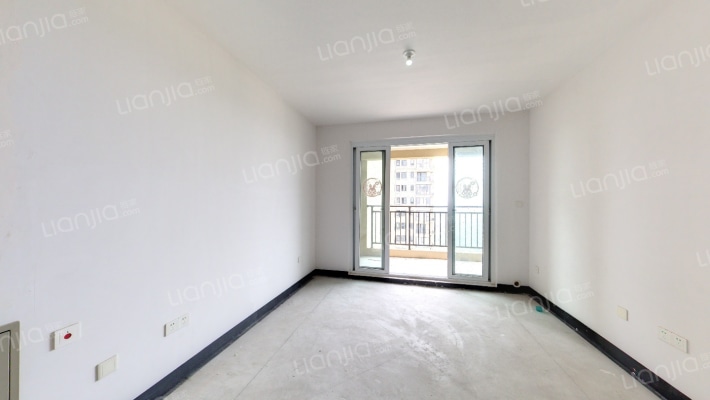 远洋香奈城三期二手房实景图