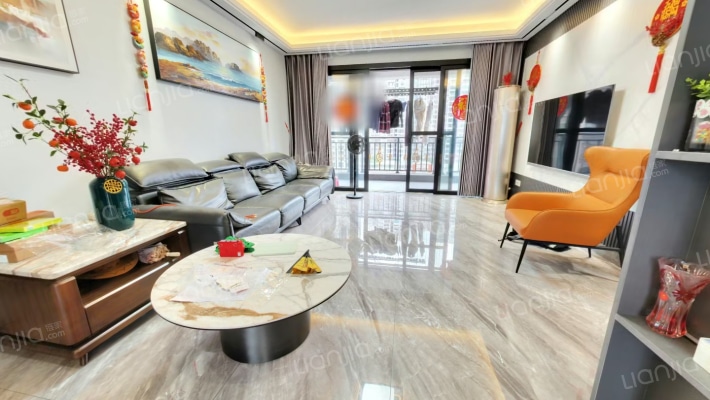 华乐弘城二手房实景图