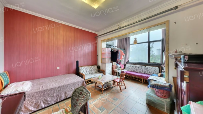 八角路小区二手房实景图