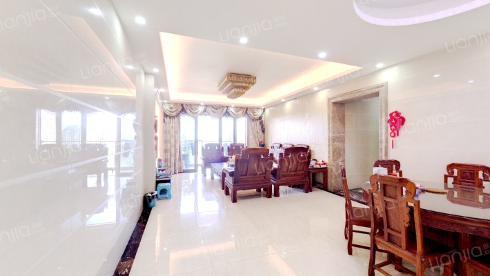 龙泉华苑二手房实景图