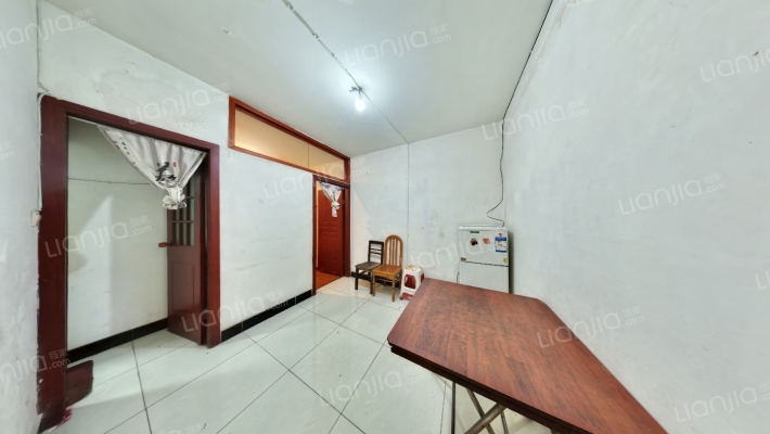 金港湾酒店二手房实景图