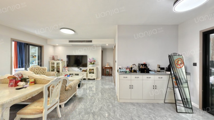 远洋太湖宸章二手房实景图